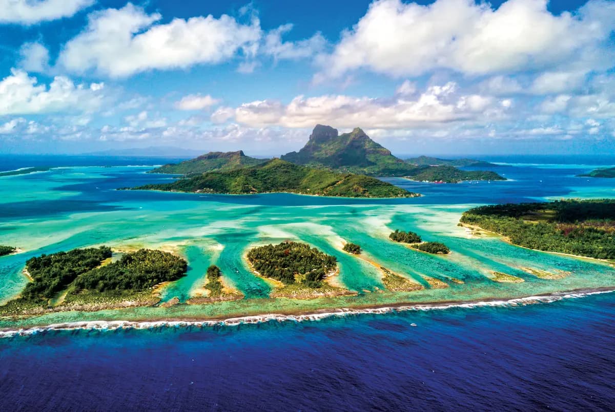 French Polynesia Yacht Charter